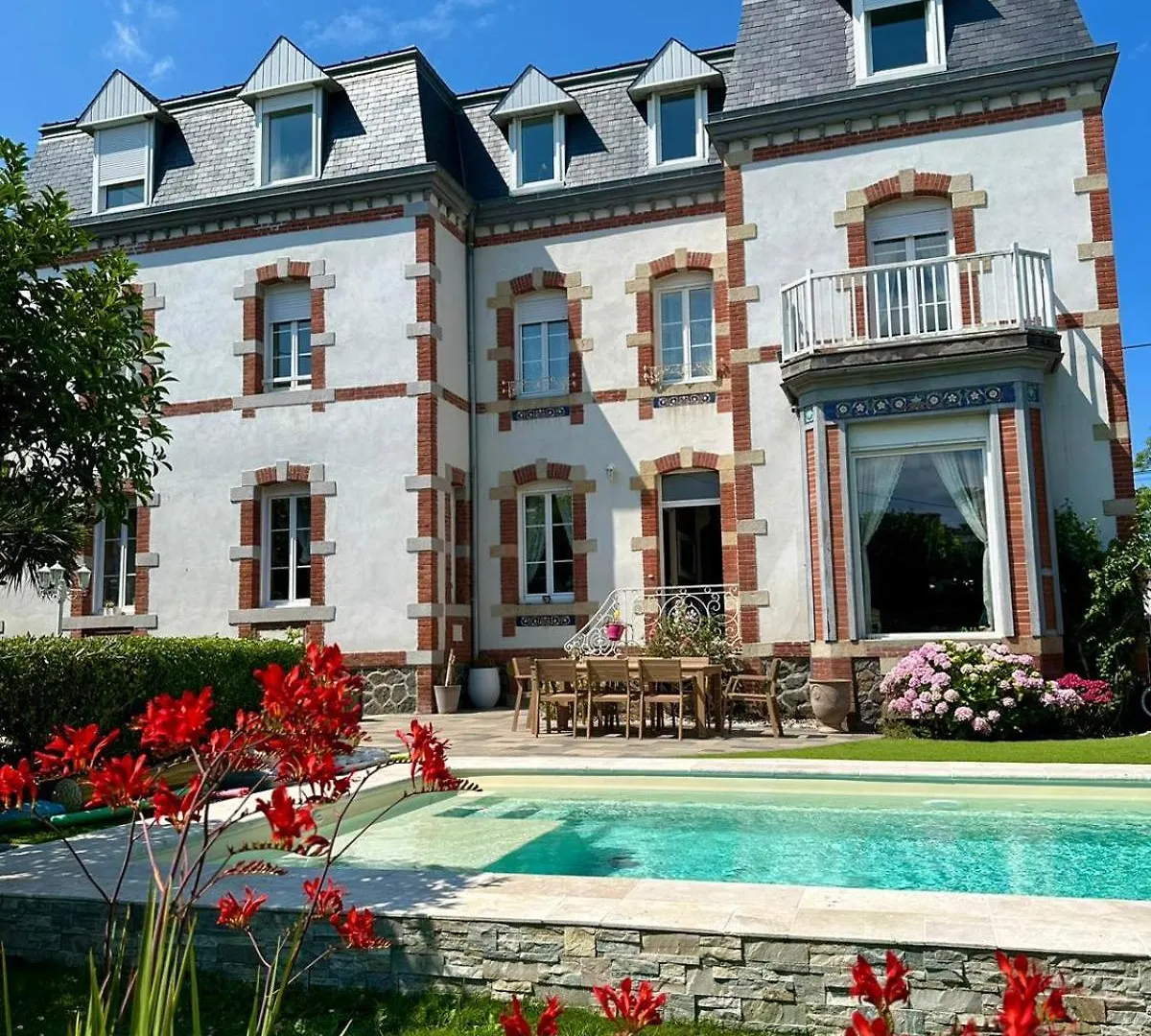 Villa Gabrielle De La Mer Avec Piscine Privee Étables